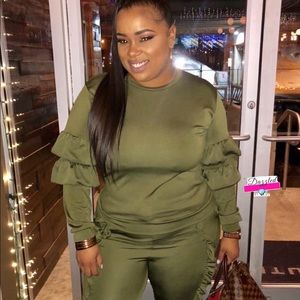 2 piece ruffled track suit